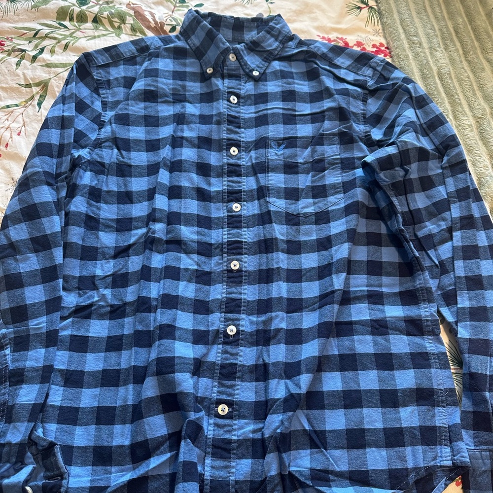 American Eagle Outfitters Navy Plaid Men's Shirt